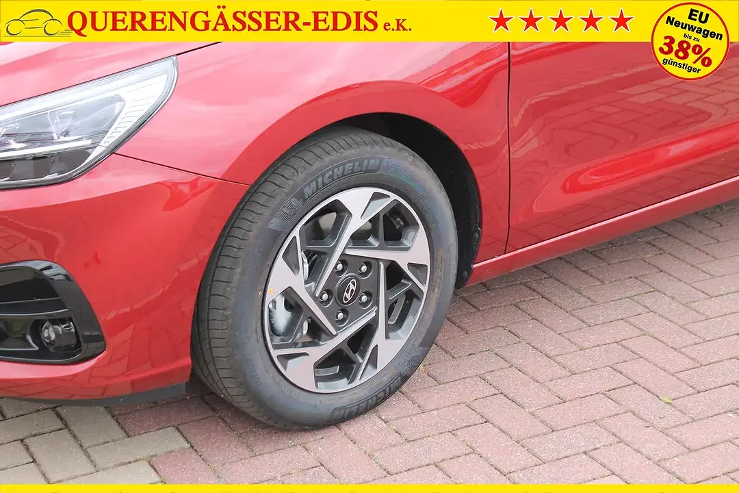 Hyundai i30 - Thumbnail 2