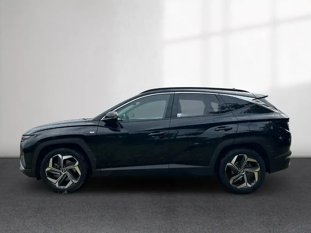 Hyundai TUCSON - Thumbnail 2