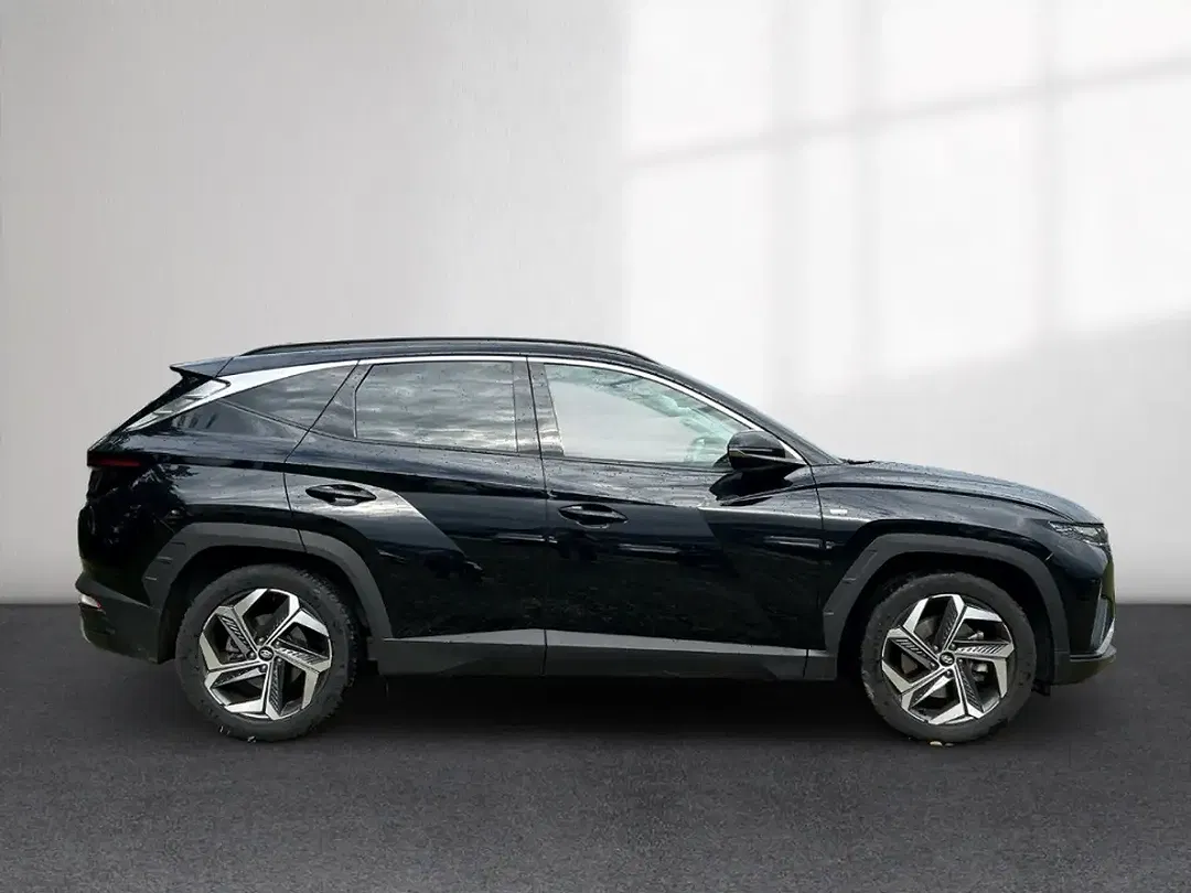 Hyundai TUCSON - Thumbnail 6