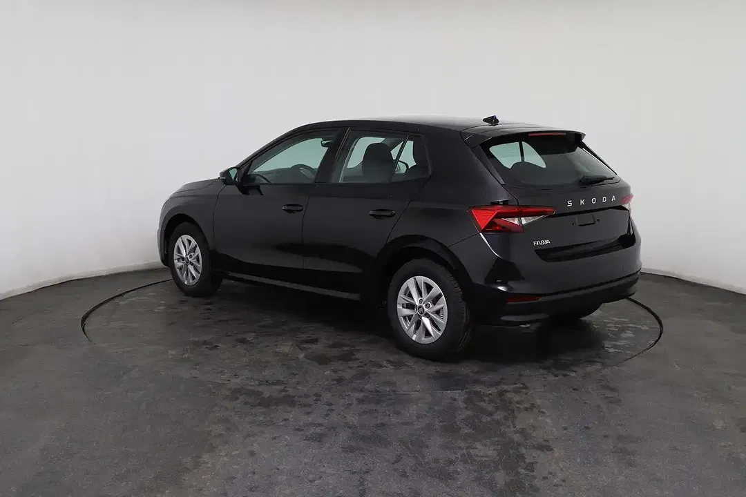 Skoda Fabia - Thumbnail 5