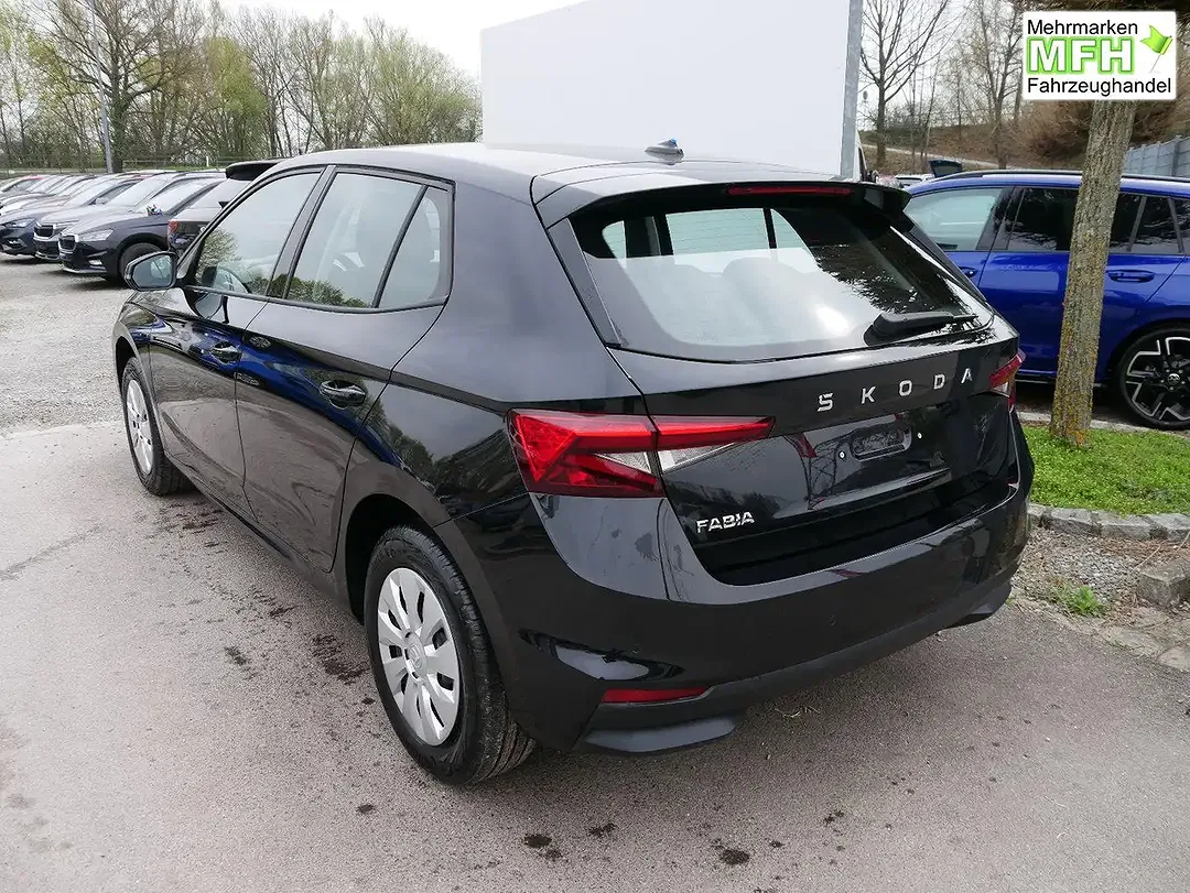 Skoda Fabia - Thumbnail 6