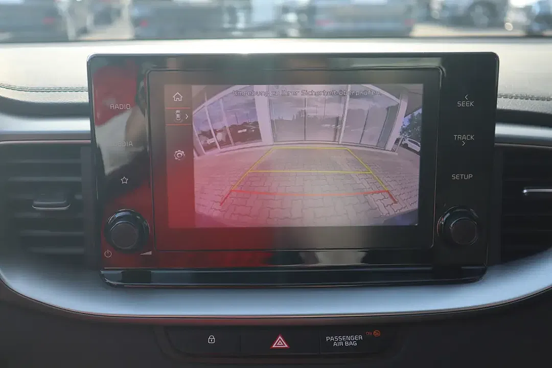 Kia Ceed / cee'd - Thumbnail 12