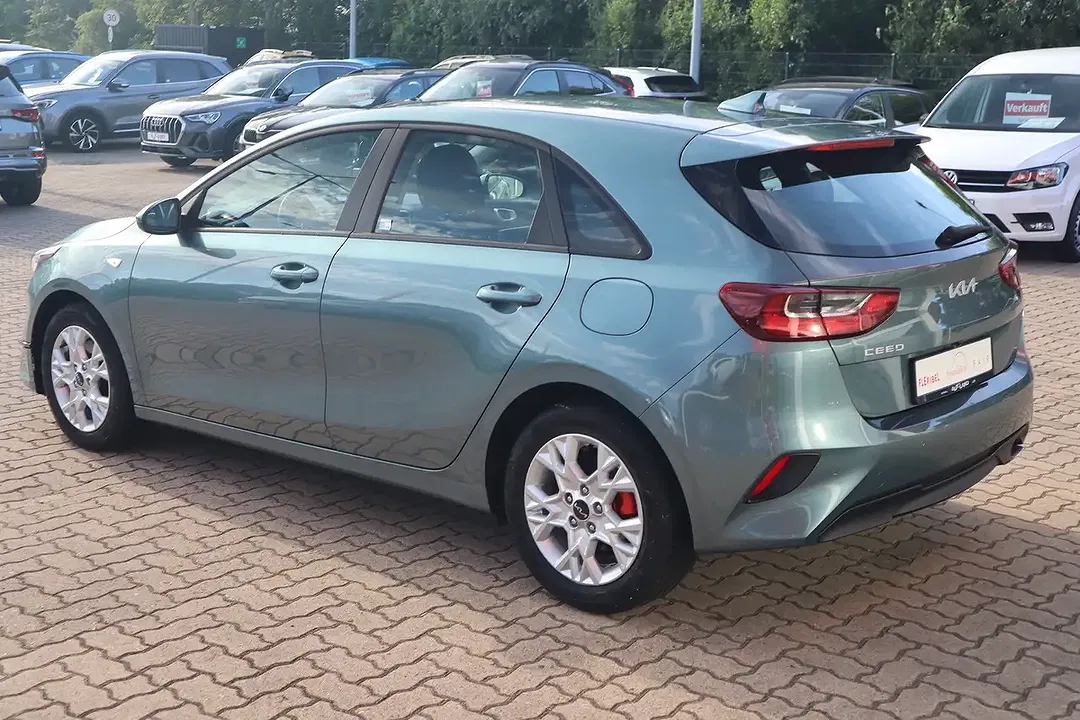 Kia Ceed / cee'd - Thumbnail 4