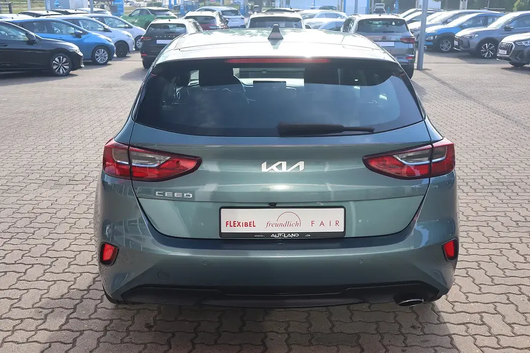Kia Ceed / cee'd - Thumbnail 5