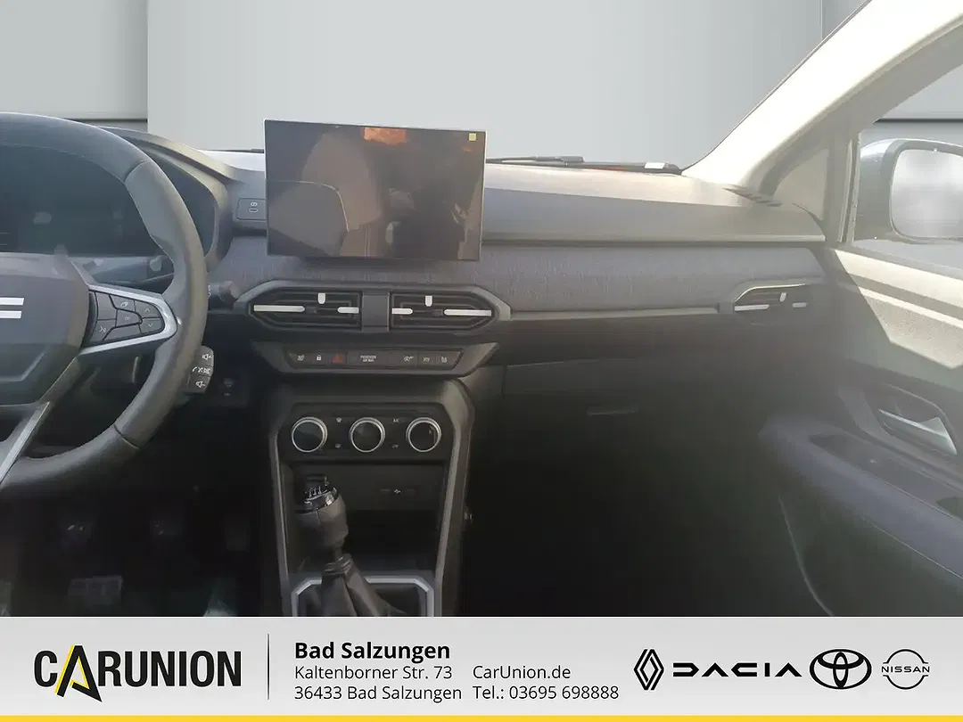Dacia Sandero - Thumbnail 9