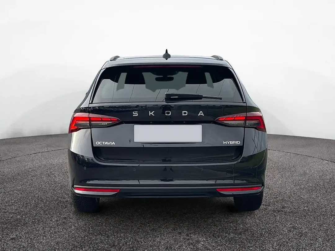 Skoda Octavia - Thumbnail 5