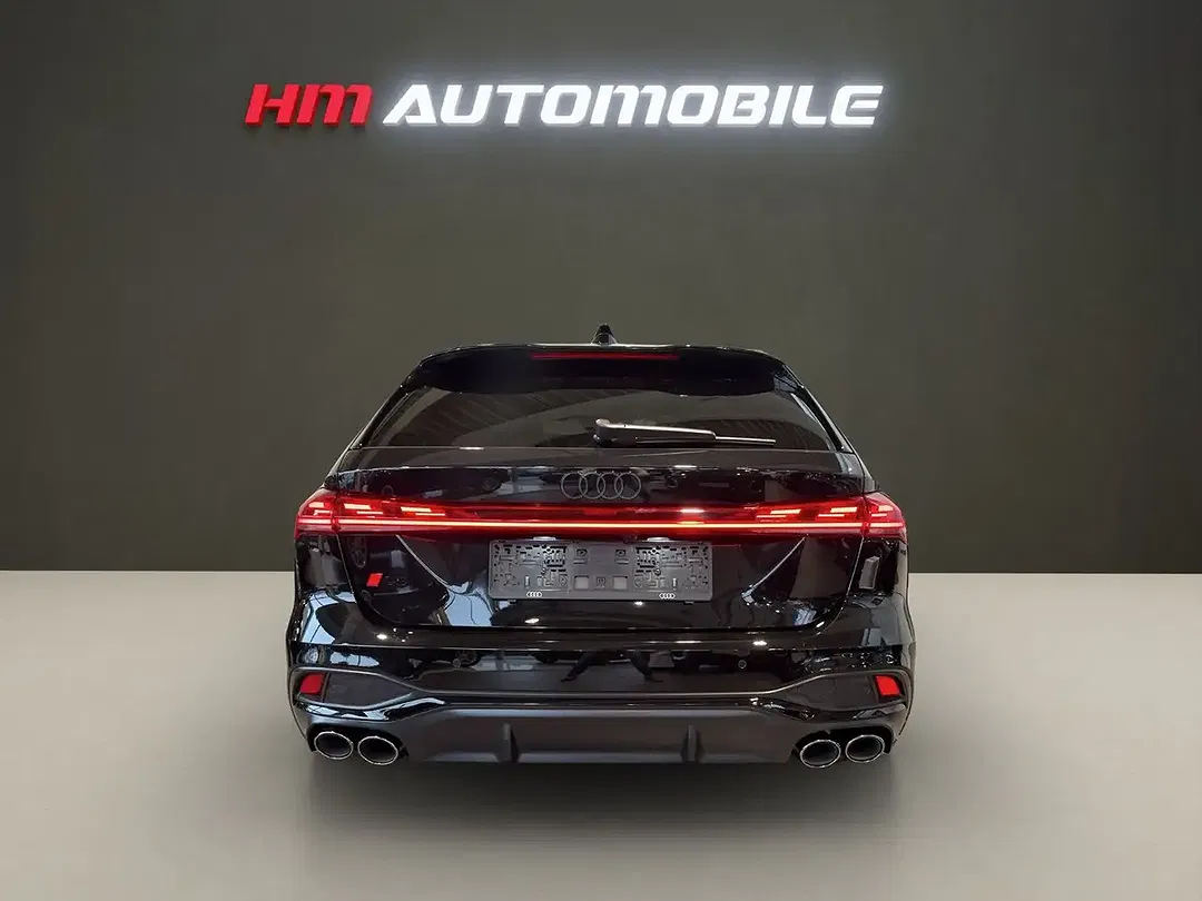Audi S5 - Thumbnail 4