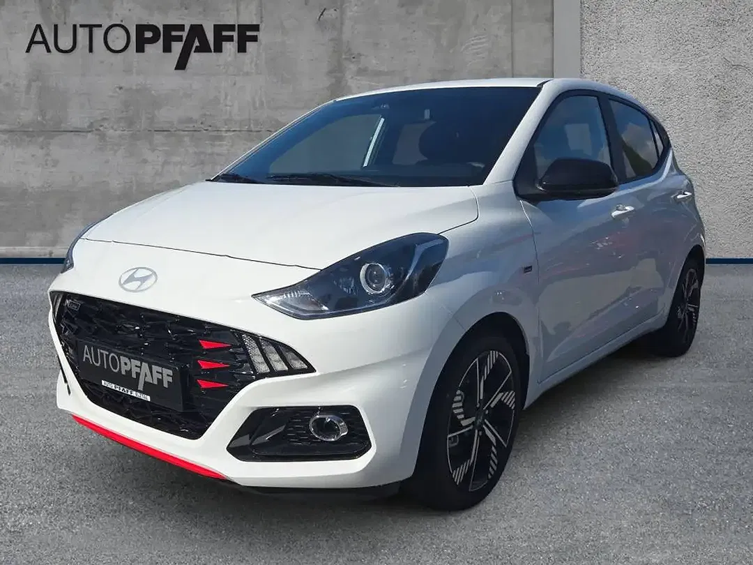 Hyundai i10 - Thumbnail 1