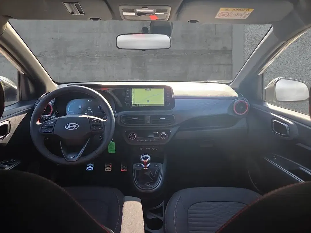 Hyundai i10 - Thumbnail 12