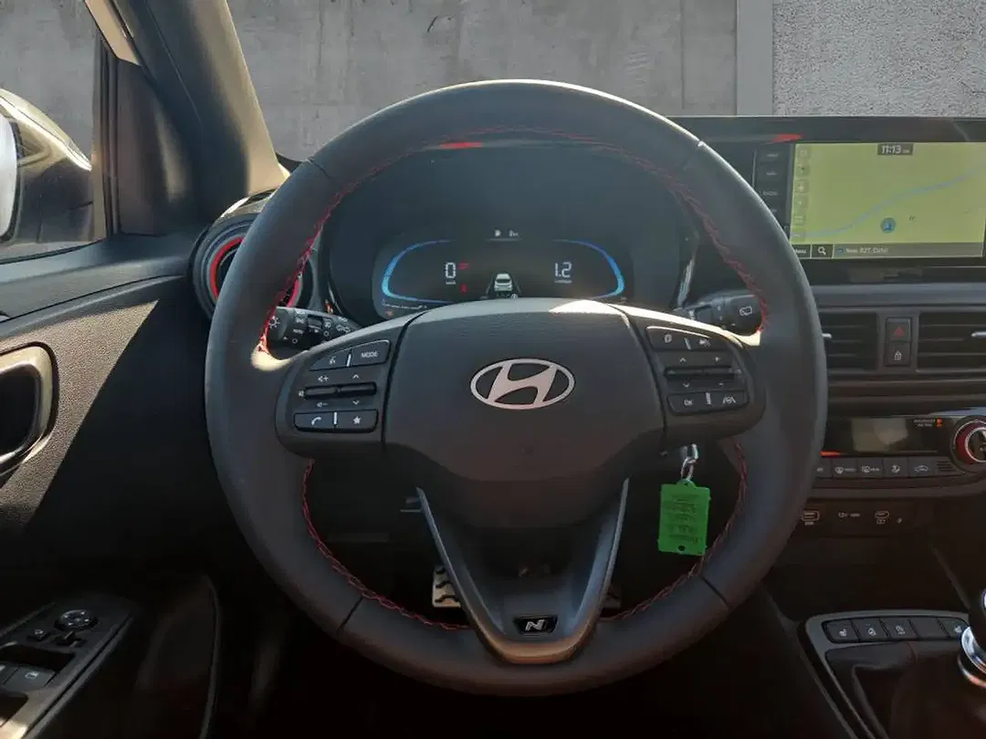 Hyundai i10 - Thumbnail 13