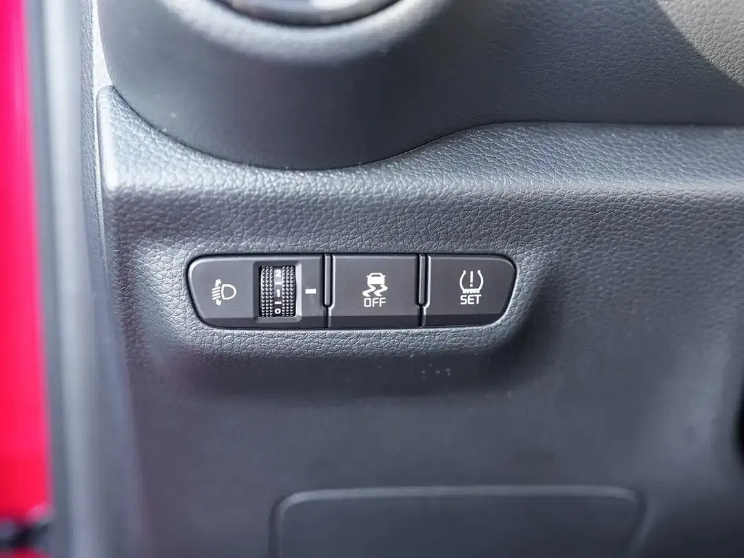 Kia Picanto - Thumbnail 10