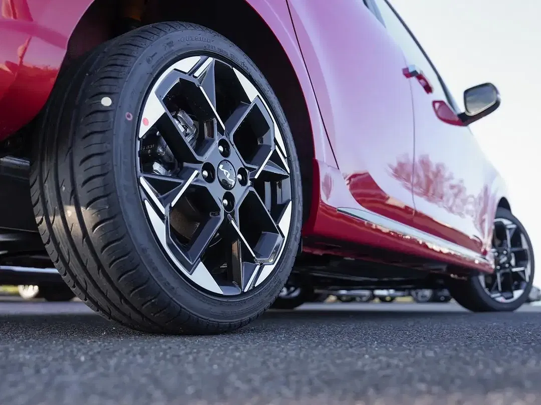 Kia Picanto - Thumbnail 5