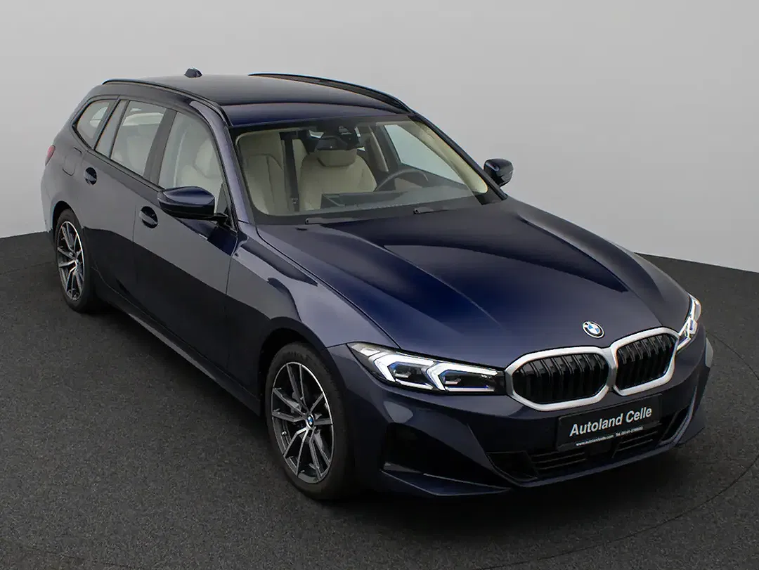 BMW 330 - Thumbnail 2