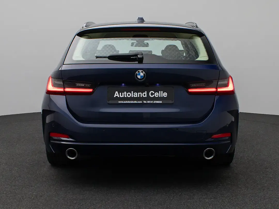 BMW 330 - Thumbnail 7