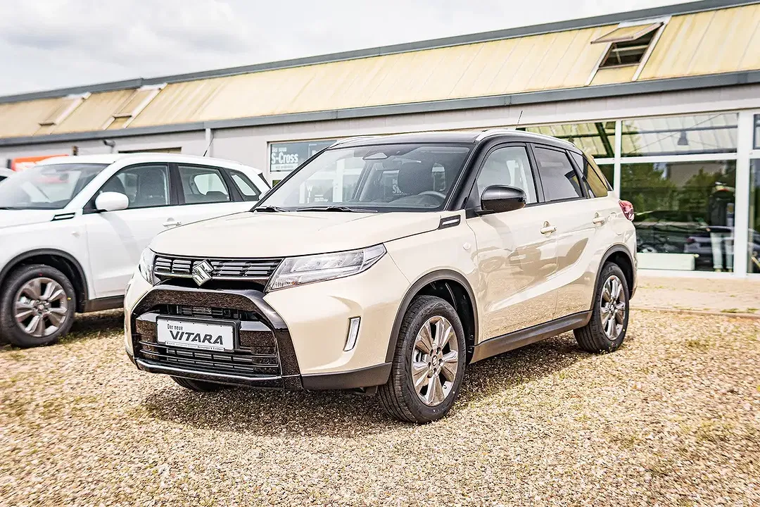 Suzuki Vitara - Thumbnail 1