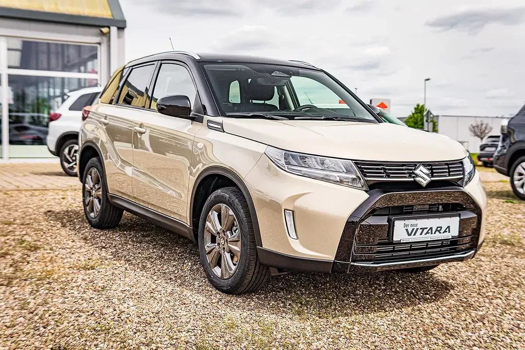 Suzuki Vitara - Thumbnail 3