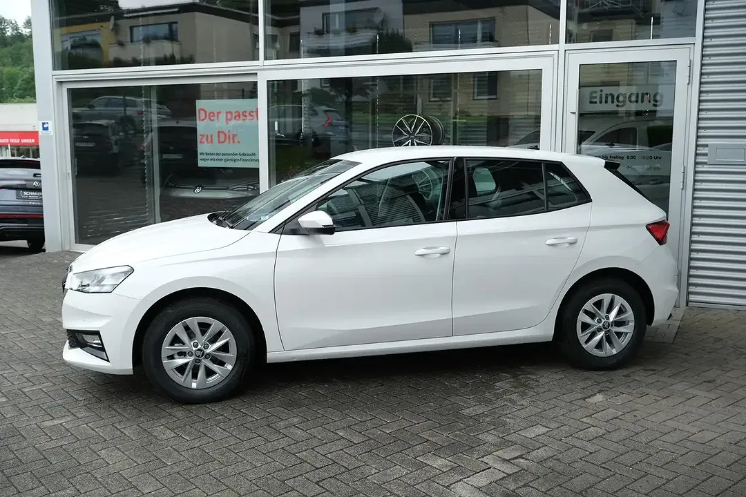 Skoda Fabia - Thumbnail 2