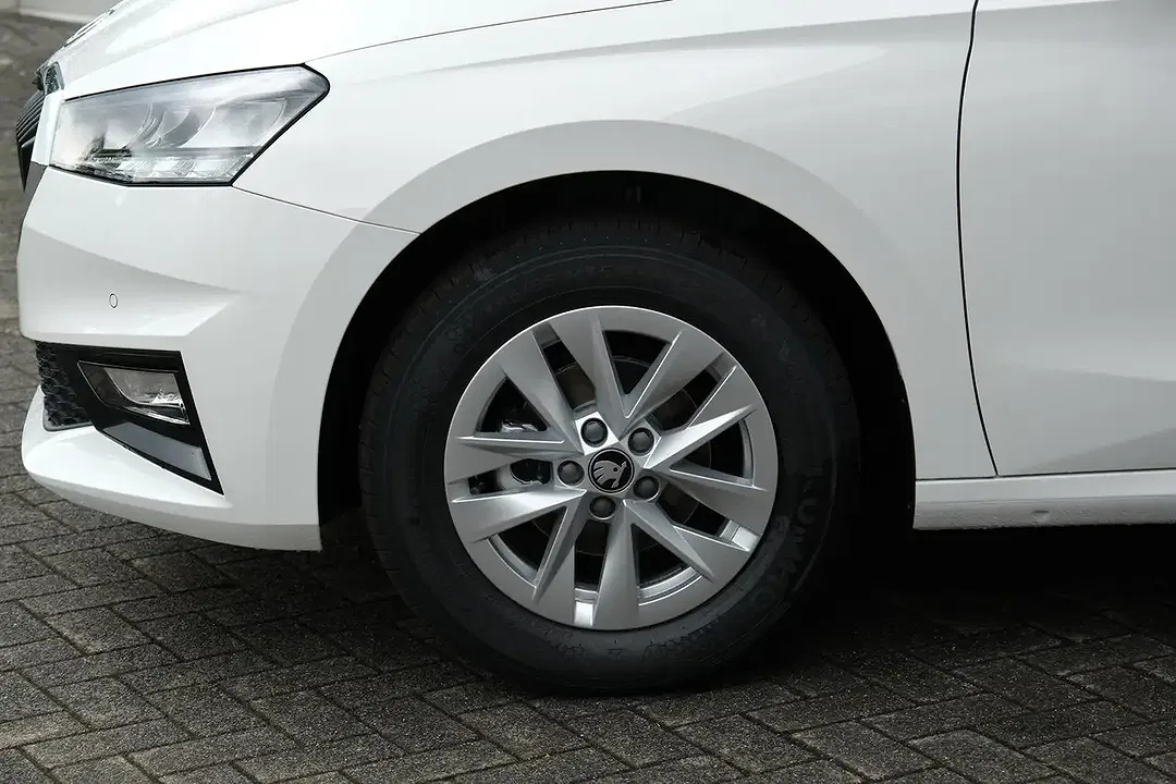 Skoda Fabia - Thumbnail 3