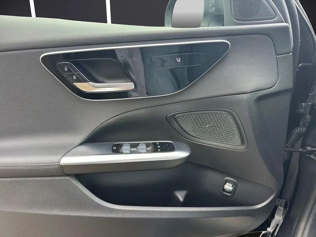 Mercedes-Benz C 180 - Thumbnail 11