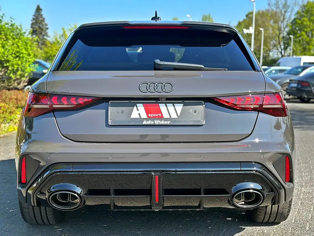 Audi RS3 - Thumbnail 13
