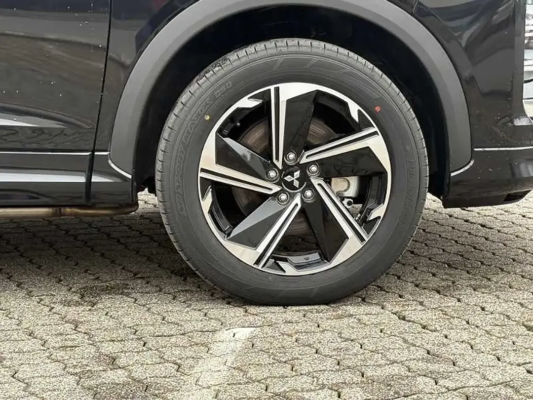 Mitsubishi Eclipse Cross - Thumbnail 15