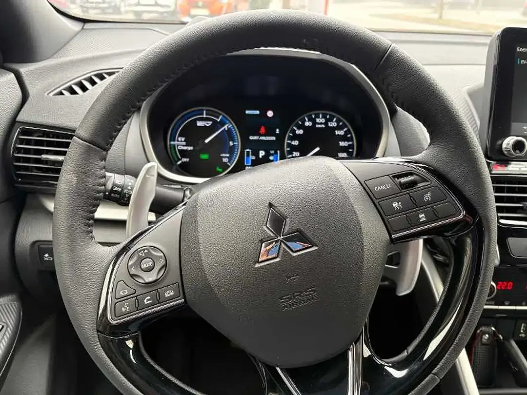 Mitsubishi Eclipse Cross - Thumbnail 9