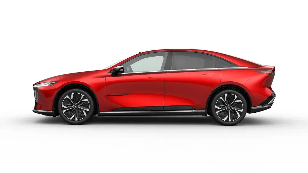 Mazda 6e - Thumbnail 4