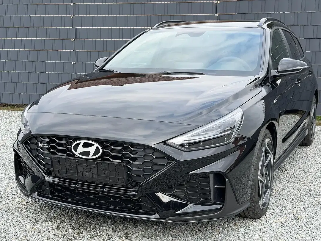 Hyundai i30 - Thumbnail 1