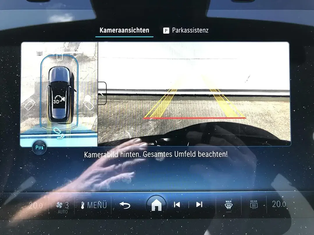 Mercedes-Benz E 220 - Thumbnail 9
