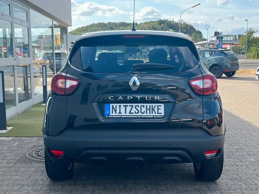 Renault Captur - Thumbnail 5