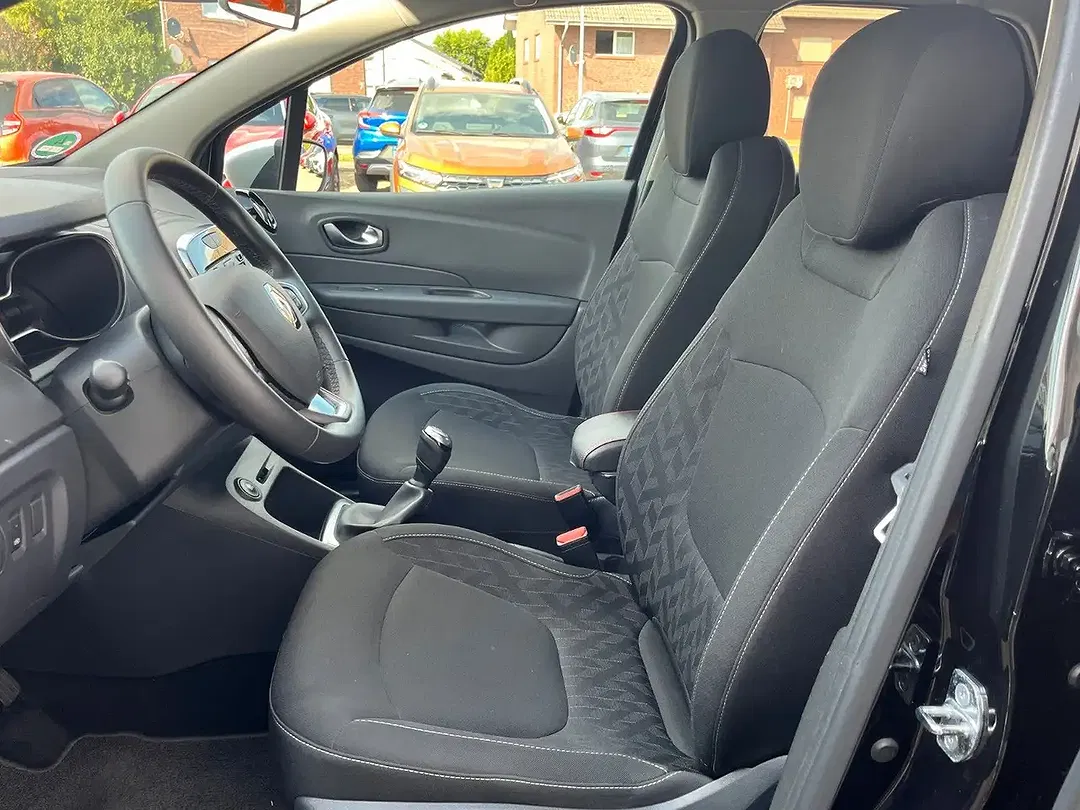 Renault Captur - Thumbnail 6