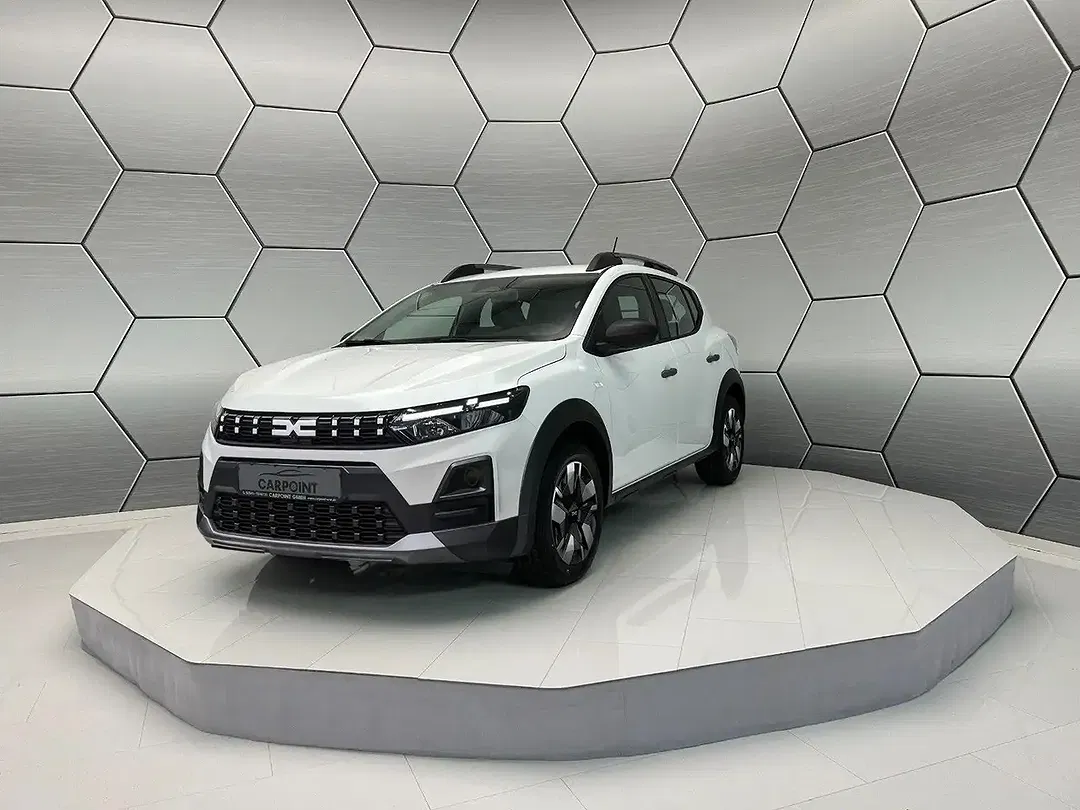 Dacia Sandero - Thumbnail 1