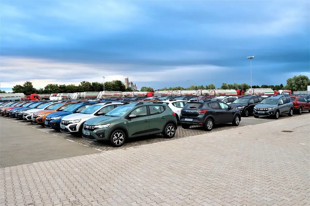Dacia Sandero - Thumbnail 8
