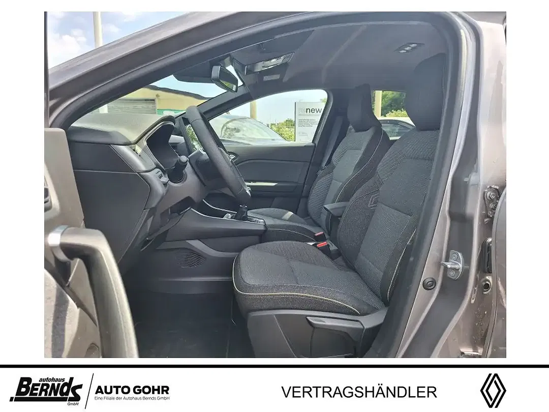 Renault Captur - Thumbnail 6