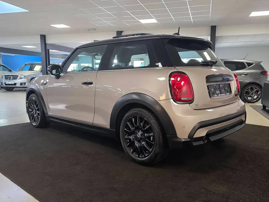 MINI Cooper - Thumbnail 6
