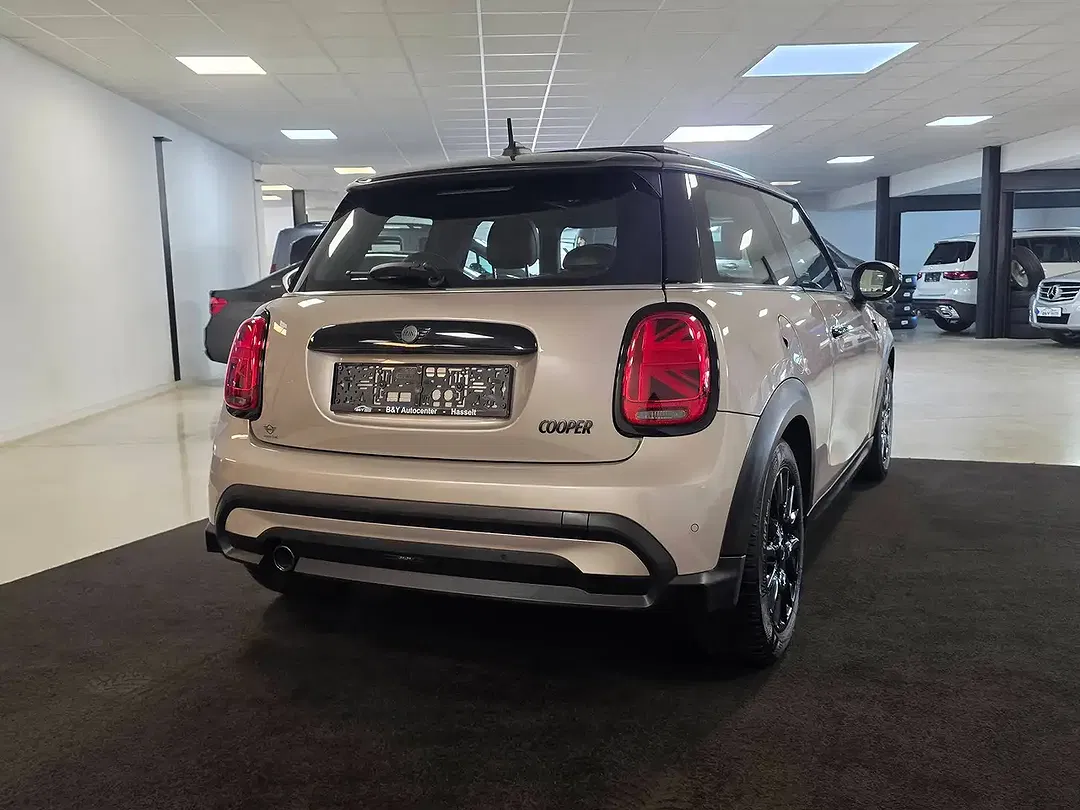 MINI Cooper - Thumbnail 9