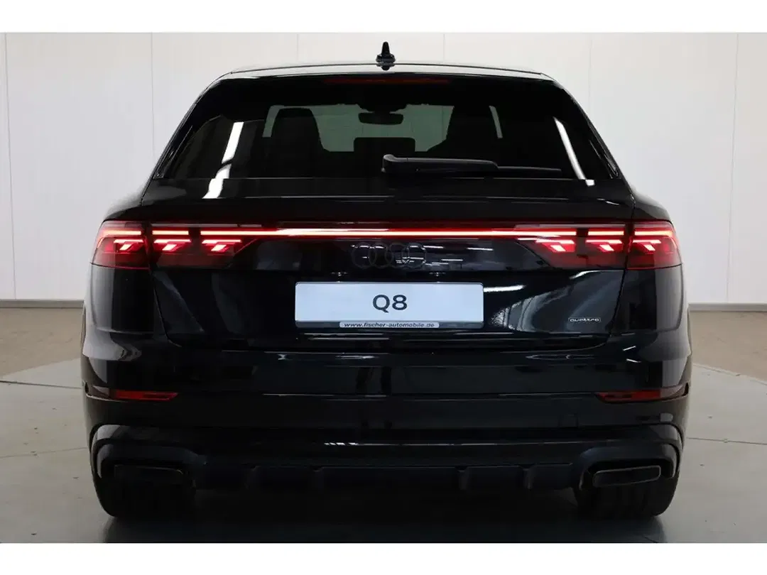 Audi Q8 - Thumbnail 5