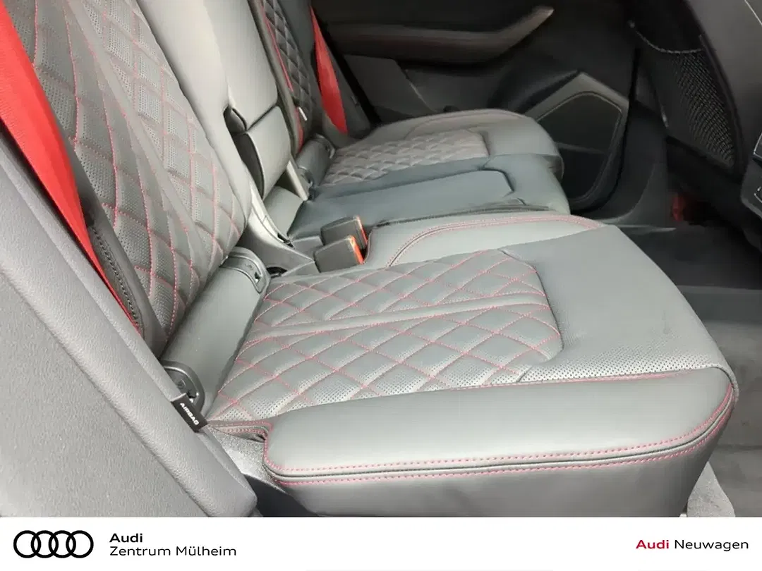 Audi Q8 - Thumbnail 6