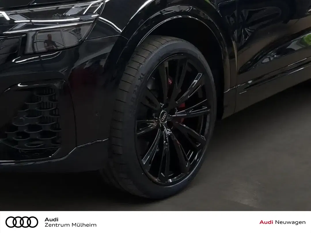 Audi Q8 - Thumbnail 8