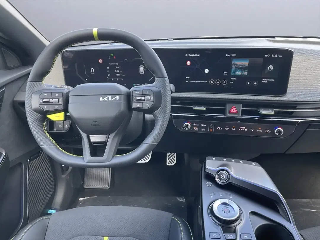 Kia EV6 - Thumbnail 10