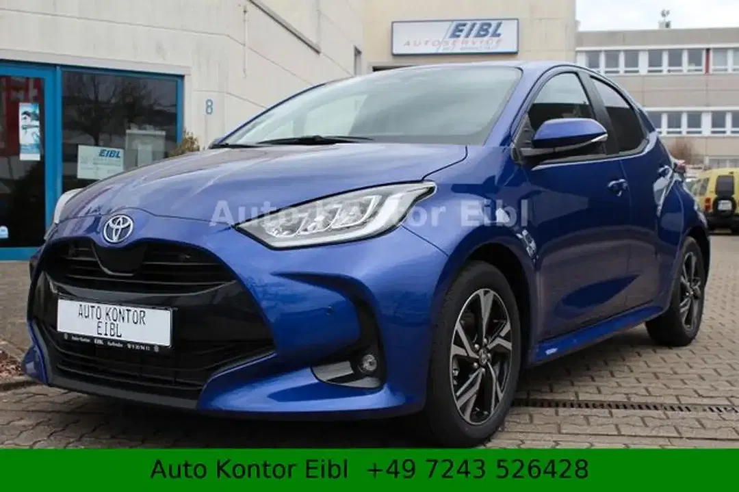 Toyota Yaris - Thumbnail 2