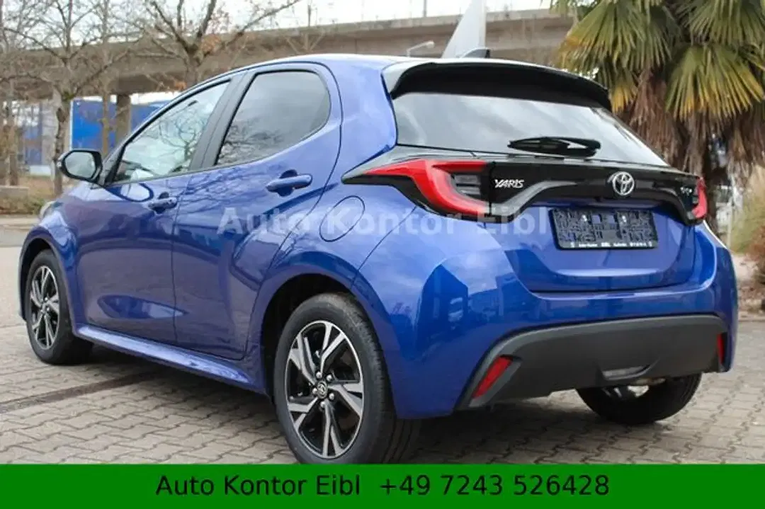 Toyota Yaris - Thumbnail 4