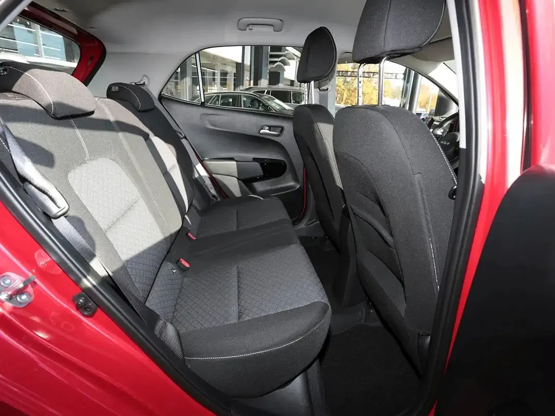 Kia Picanto - Thumbnail 11