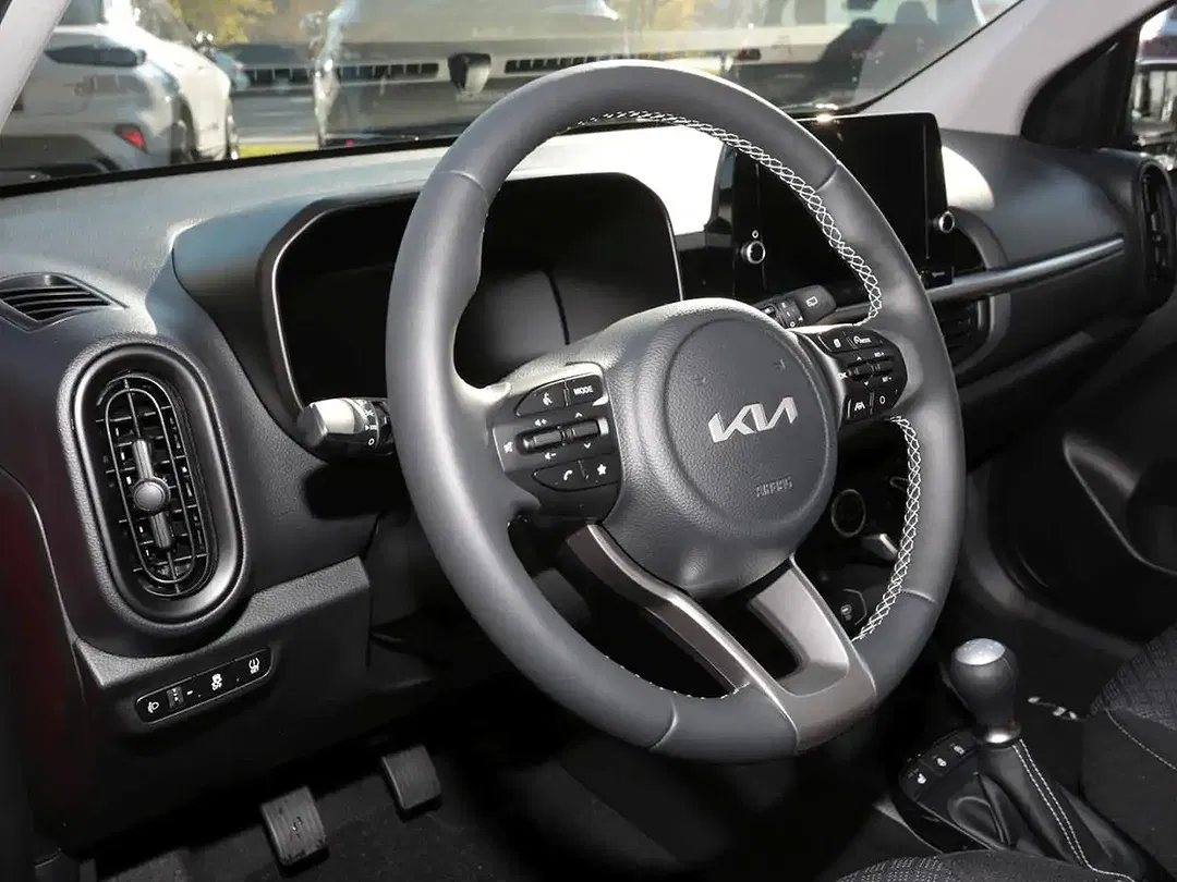 Kia Picanto - Thumbnail 6