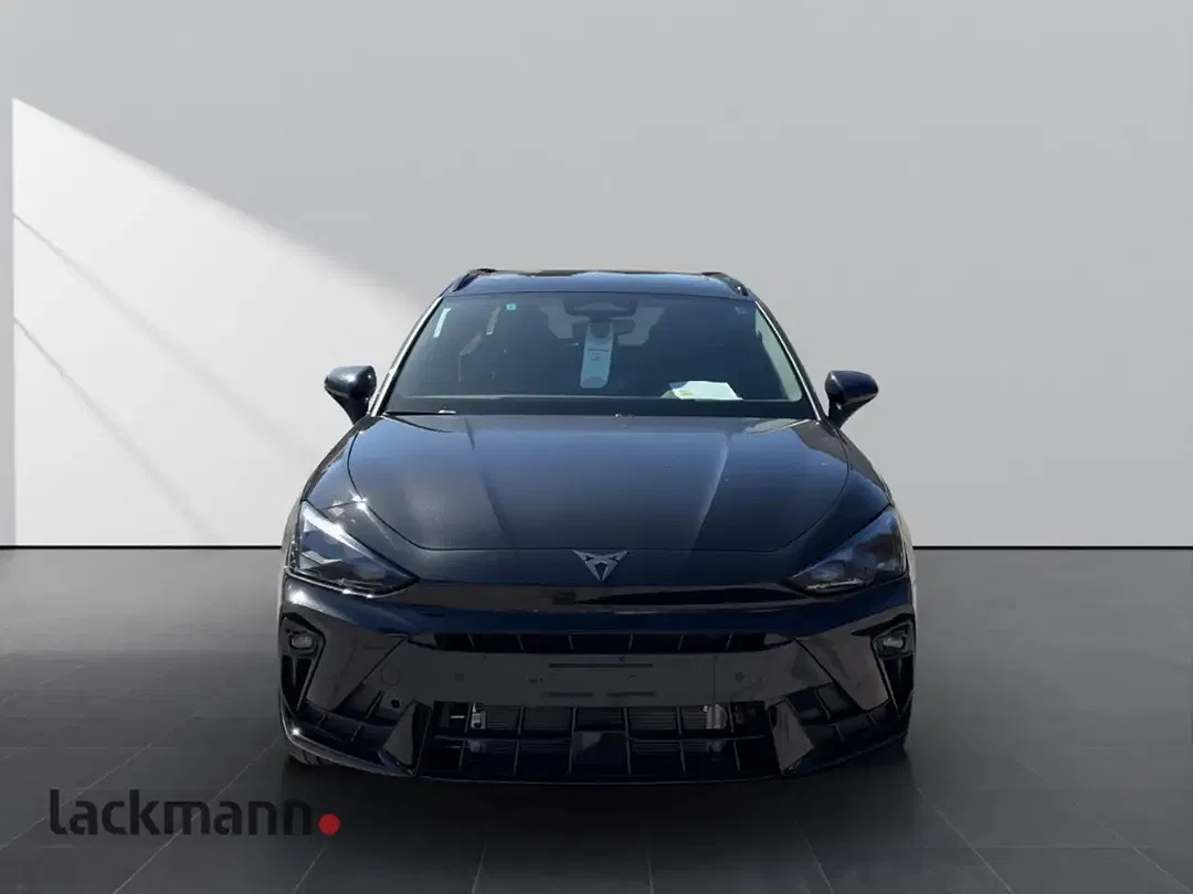 CUPRA Leon - Thumbnail 2
