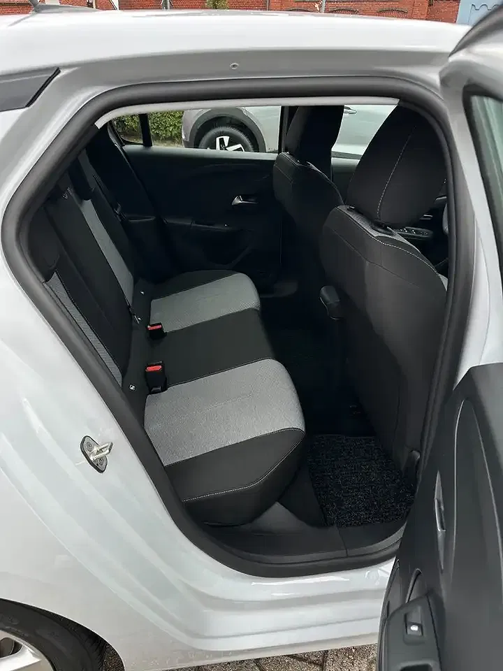 Opel Corsa - Thumbnail 21