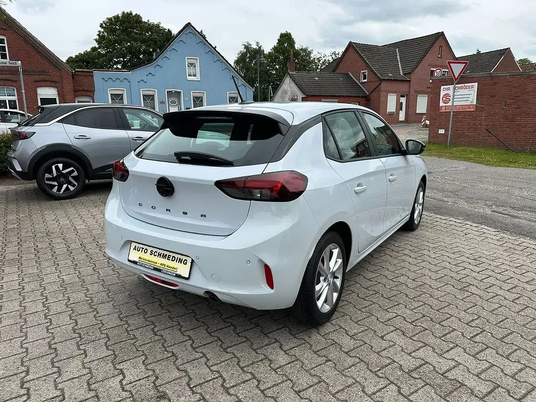 Opel Corsa - Thumbnail 4