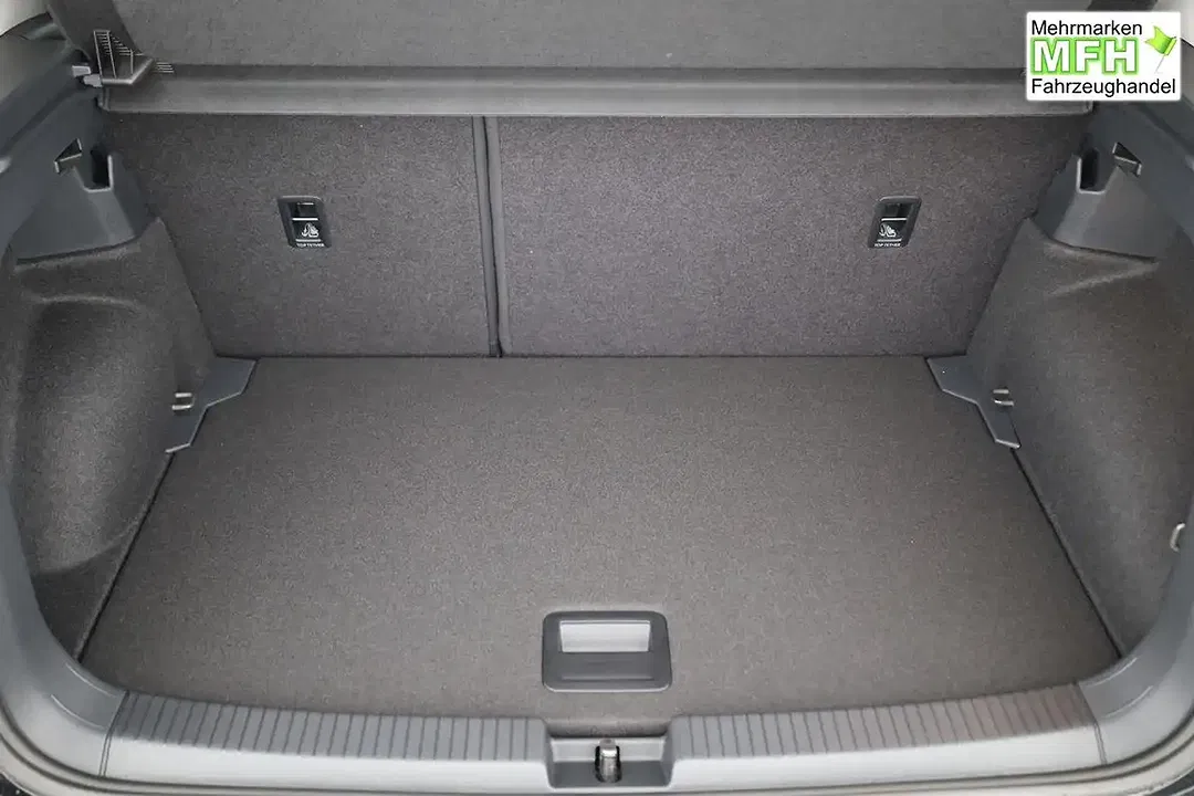 Volkswagen T-Cross - Thumbnail 12