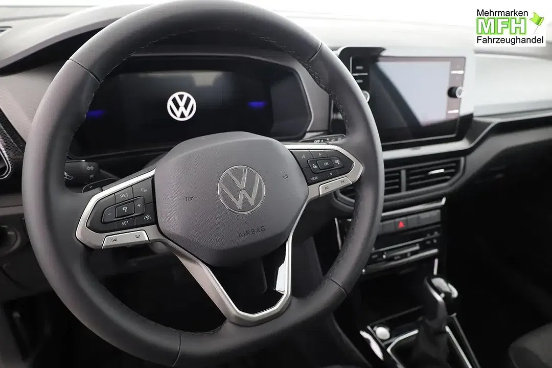 Volkswagen T-Cross - Thumbnail 5