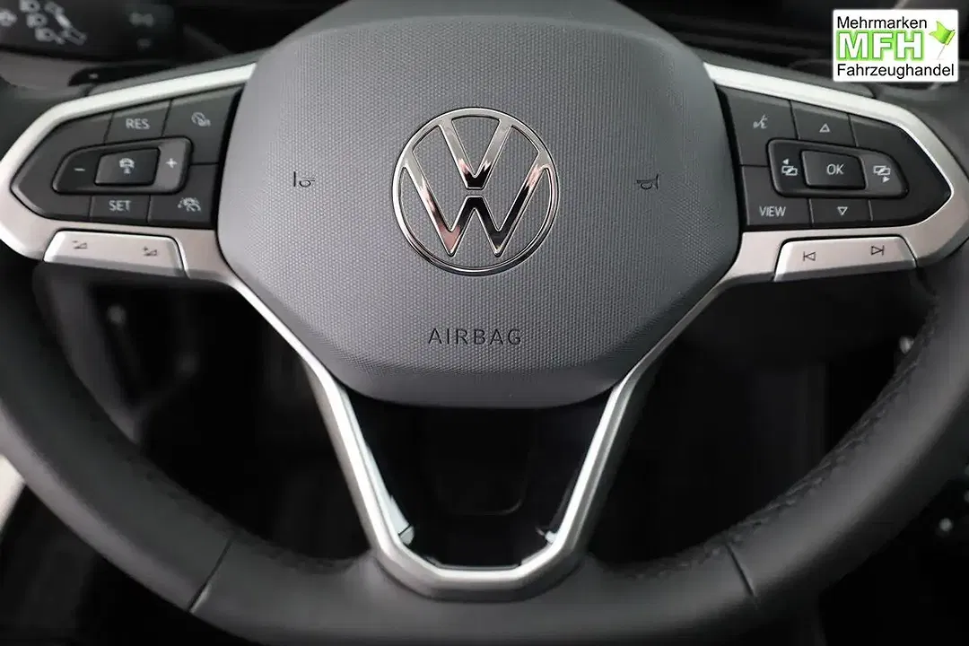 Volkswagen T-Cross - Thumbnail 6